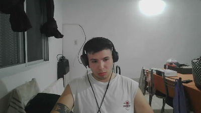 Agustinnn287 Live Image