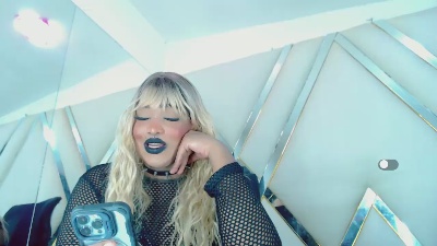 AndreaSheglus Live Image