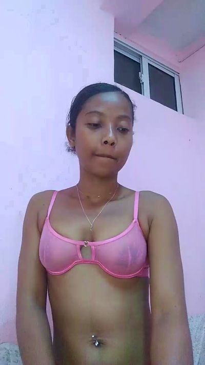 Ellah1