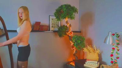 JeanieBeynon Live Image