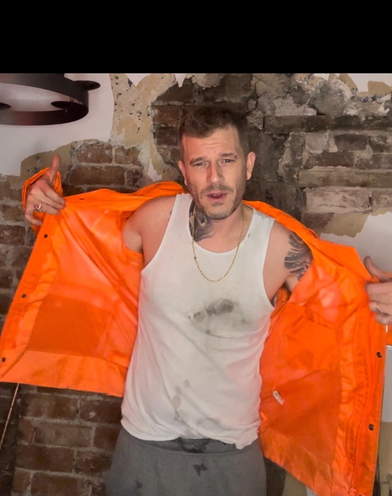 TheSkunk Live Image