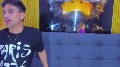 deivyhot22 Live Image