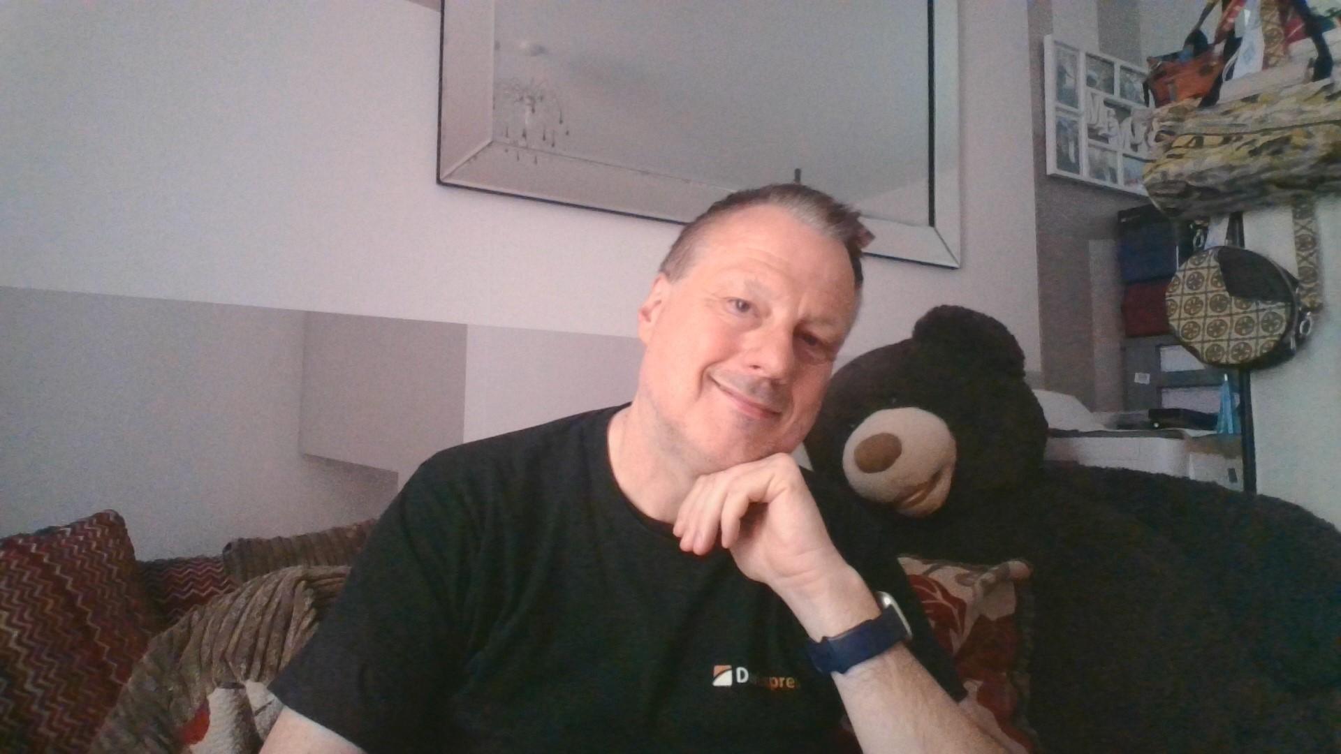 peterwilliam196 Live Image