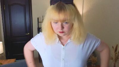 Ann_Hayes live from Latvia