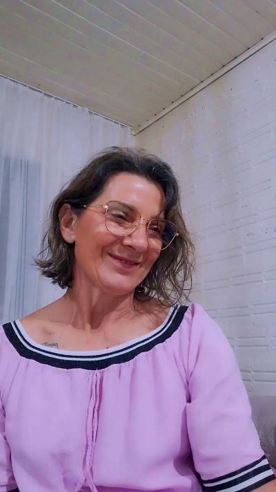 Bellaju live from Brazil