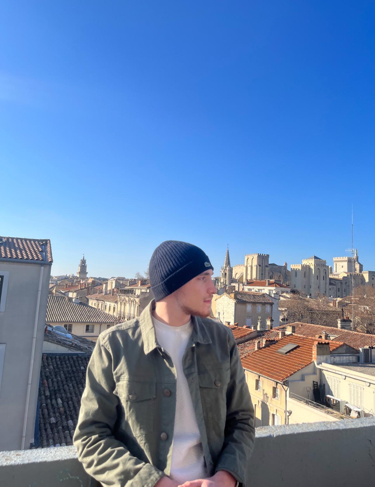 Bgbien84300 live from France