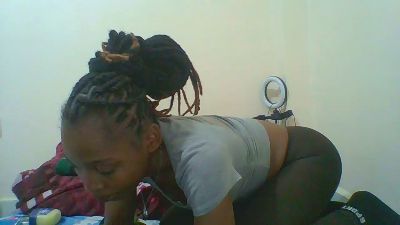 Brianna254 live from Kenya