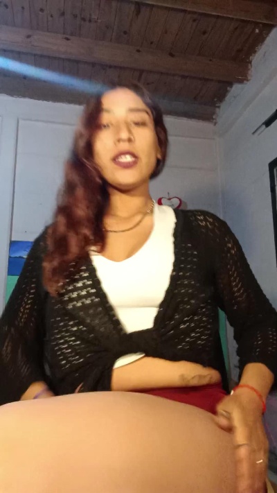 Cata_Brown live from Argentina