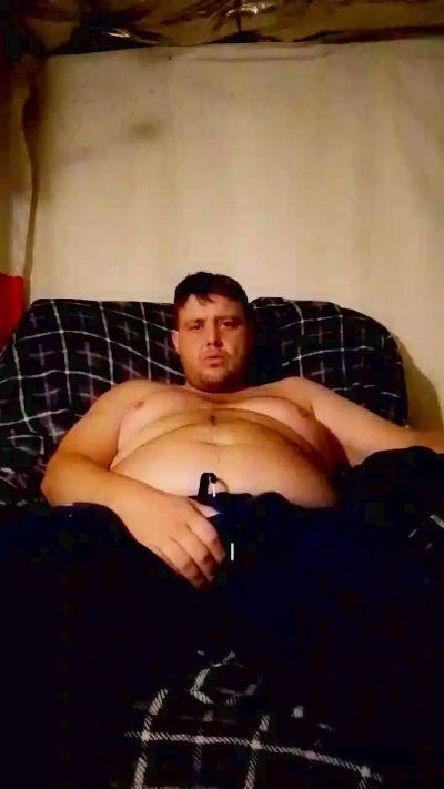 Chavbear live from United Kingdom