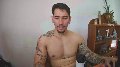 Dylan_benett_ live from Venezuela