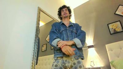 EliasSnow live from Colombia