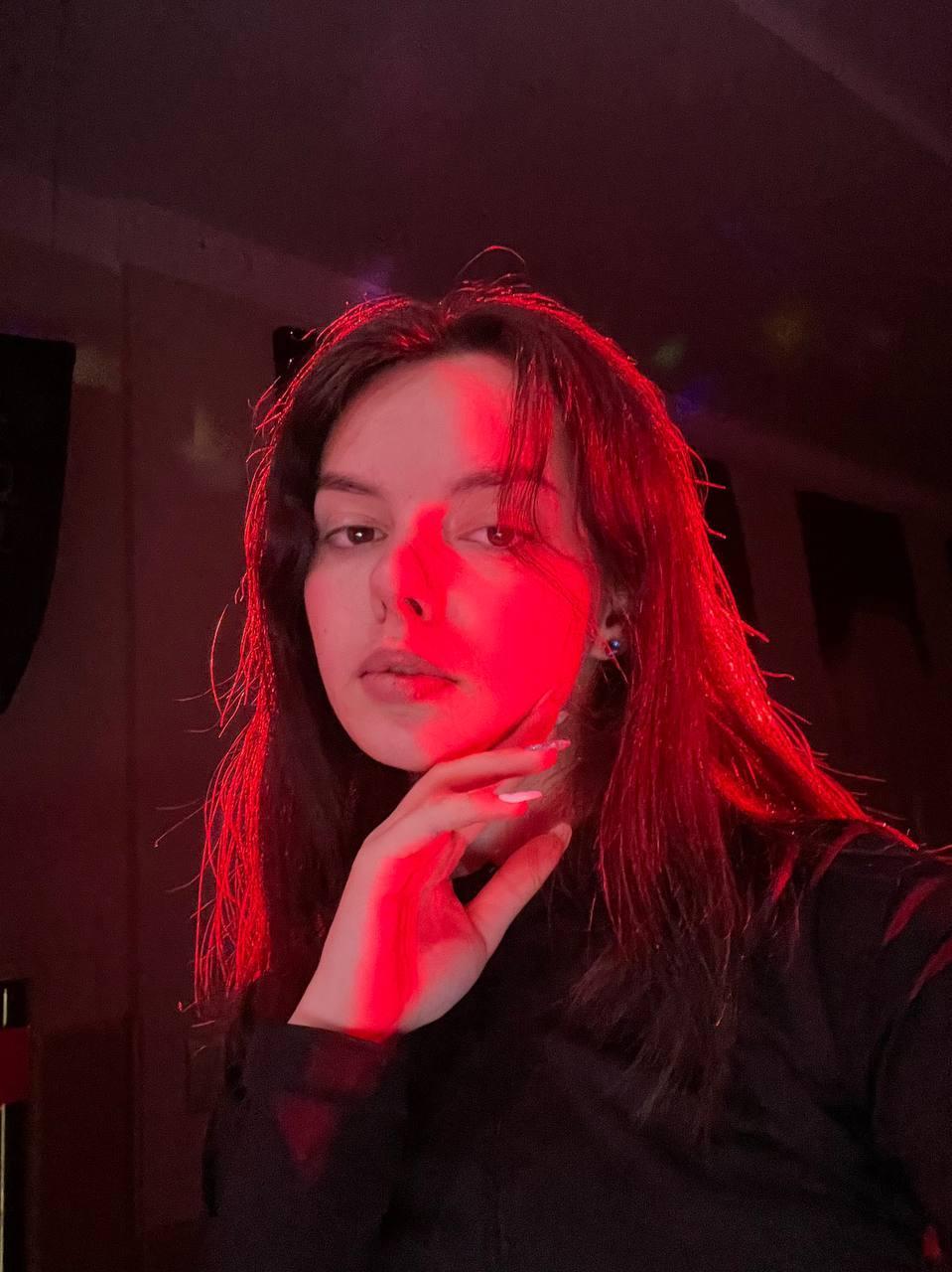 FalineGracey live from Germany