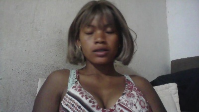 GaelLily97 live from Madagascar