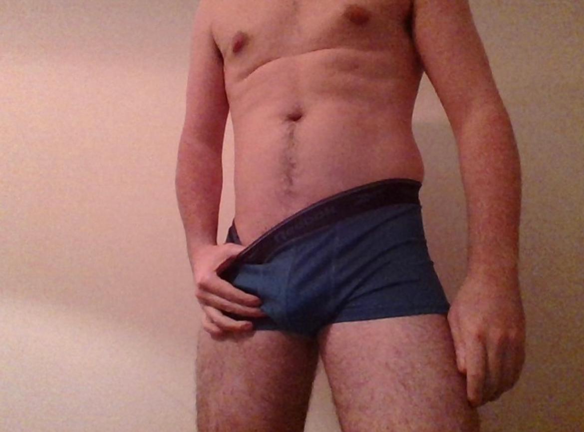 Geordie_Chris91 live from United Kingdom