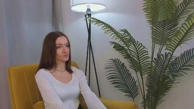 InaHires live from France