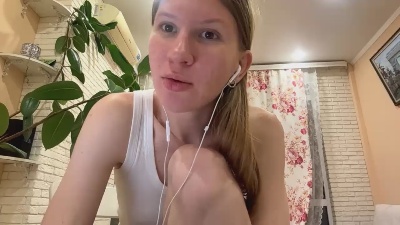 KaranCromeans live from Latvia