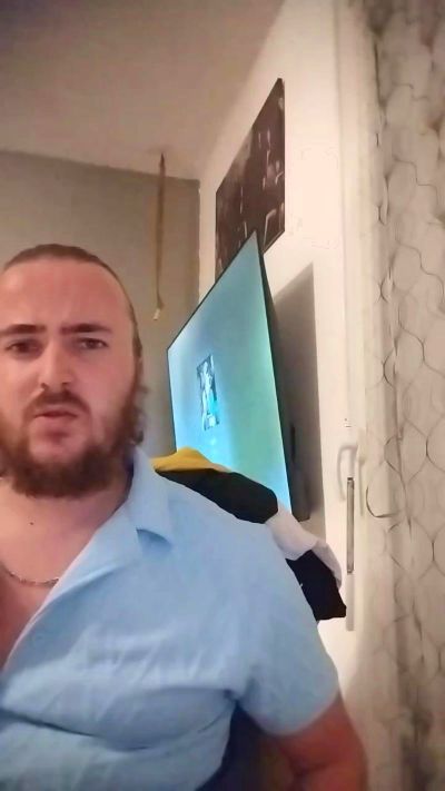 Le____s live from France
