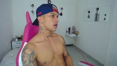 Leonard_Price live from Colombia