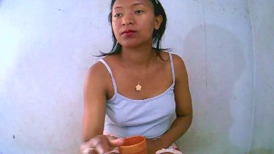 Marricah06 live from Madagascar