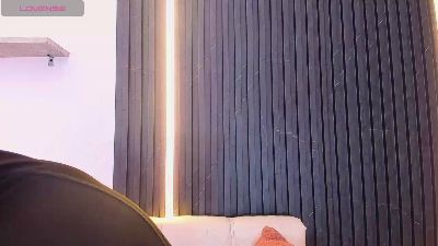 MaxTurner_ live from Colombia