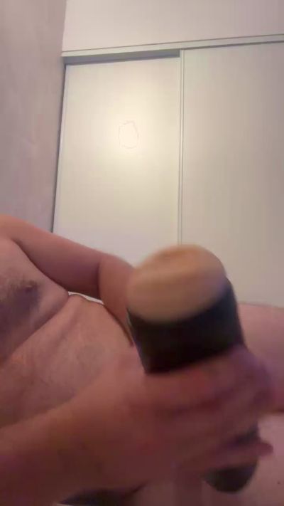 Maxlepillon live from France