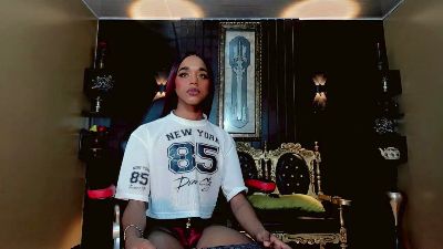 Nashla_21 live from Netherlands
