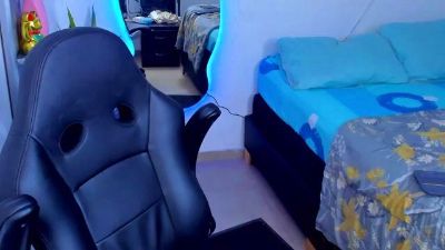 Nick_cartier1 live from Colombia