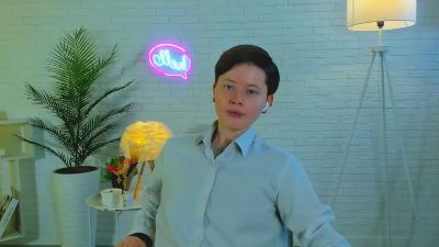 RobbinJurin live from United States