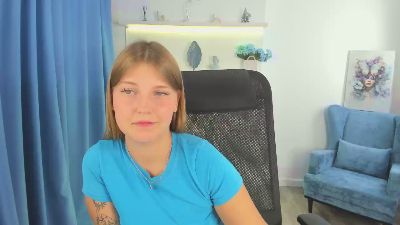 SaraMayere live from United States