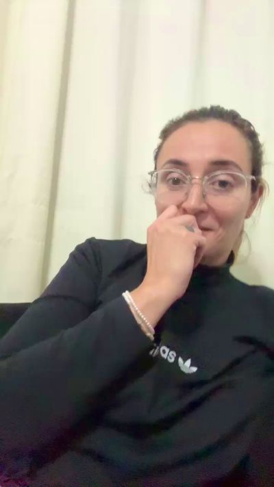 Shirlita2 live from Argentina