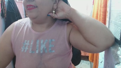 SophiaHalf live from Colombia