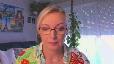 VanessaLUX live from Germany