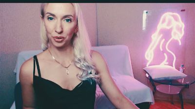 ViktoriiaS_ live from United States