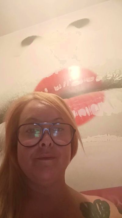 Watermelon9035 live from Spain