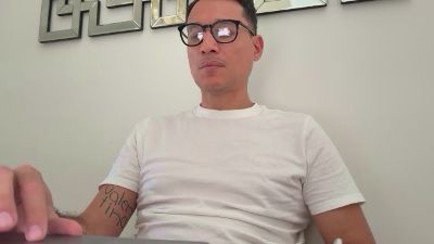 alex_ruiz_ live from Costa Rica