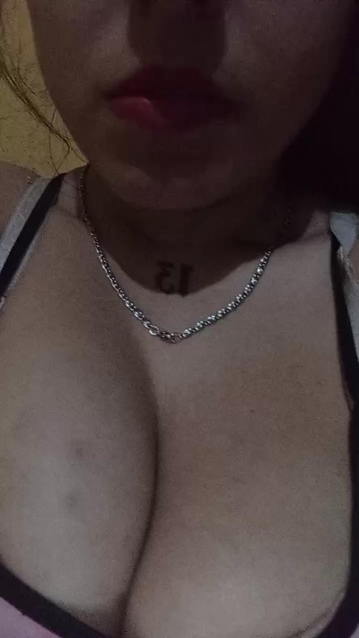 bebitahot3 live from Argentina