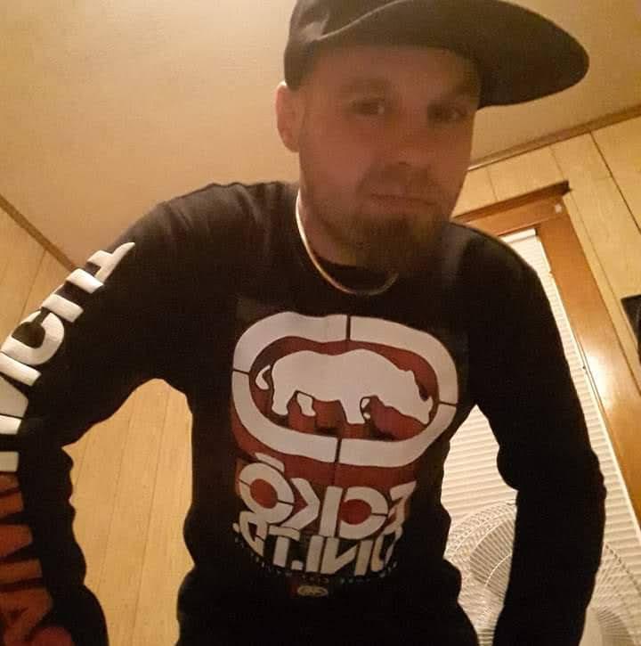bigdadd47 live from United States