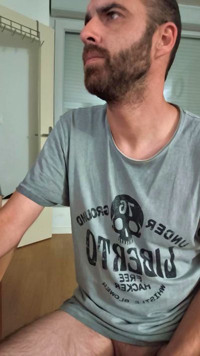 couple_love02 live from France