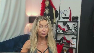 crystal__xxx live from Germany