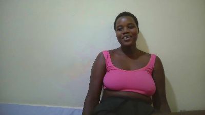 cute_heaven live from Kenya