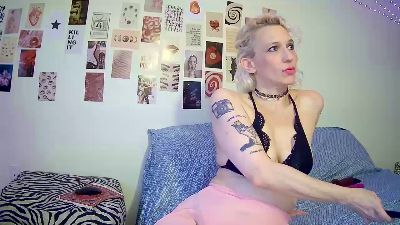 cutefemme live from United States