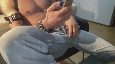 dickpig_xxx live from Germany