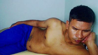 jeicob_florez live from Colombia