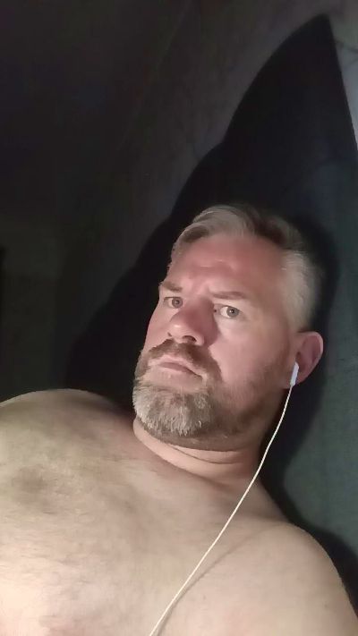 jonnyx5 live from United Kingdom