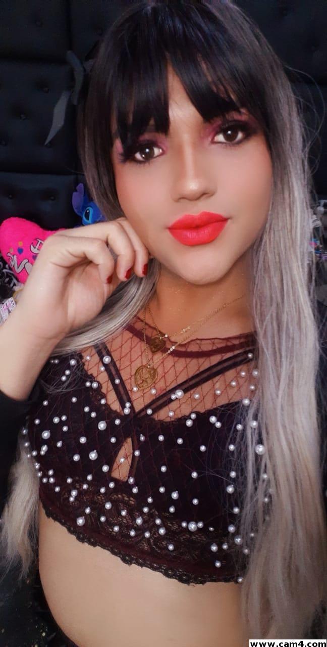 natashaisler live from Colombia