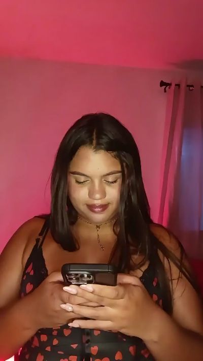 pamela_36 live from Chile