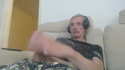 robert5521 live from Germany