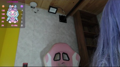 sally23_ live from Italy
