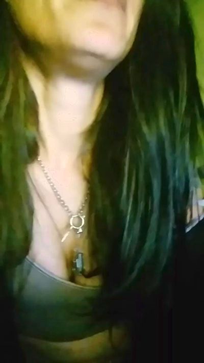 sheilastarhot live from Argentina