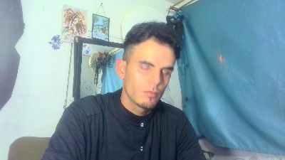 yourskinnyboy live from Colombia